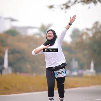 Runner Photo 7438752