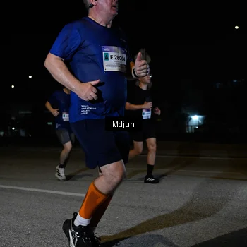 Runner Photo 7438762