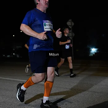 Runner Photo 7438774