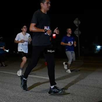 Runner Photo 7438788