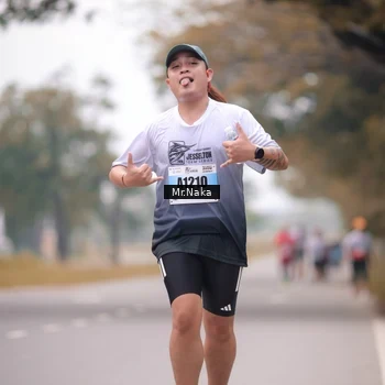 Runner Photo 7438791
