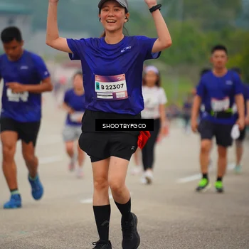Runner Photo 7438797