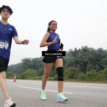 Runner Photo 7438798