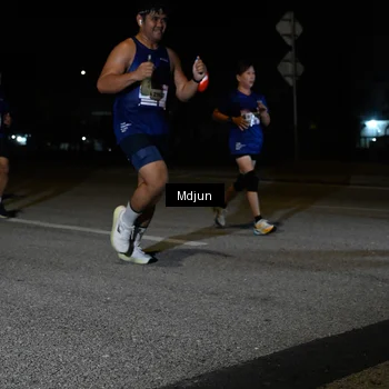 Runner Photo 7438801
