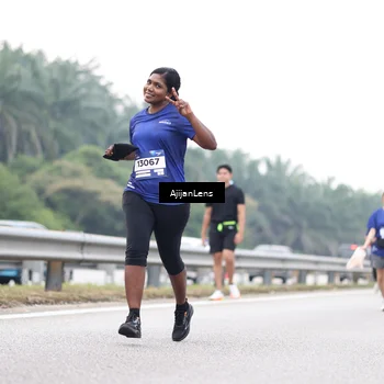 Runner Photo 7438818