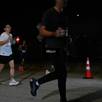 Runner Photo 7438820