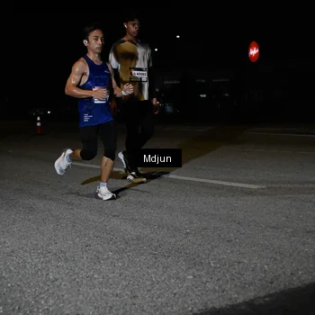Runner Photo 7438858