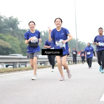 Runner Photo 7438867