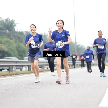 Runner Photo 7438869