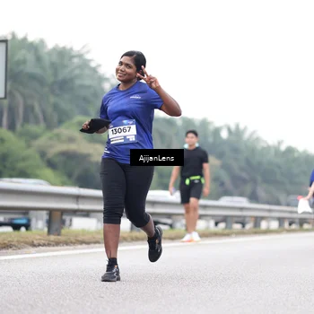 Runner Photo 7438873