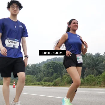 Runner Photo 7438889