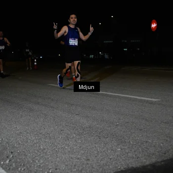 Runner Photo 7438894