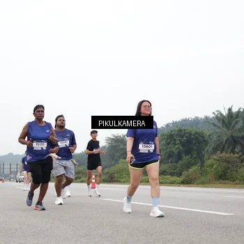 Runner Photo 7438895