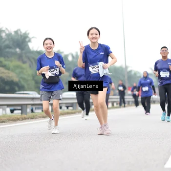 Runner Photo 7438897