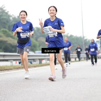 Runner Photo 7438908