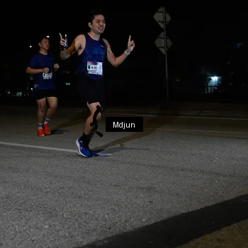 Runner Photo 7438919