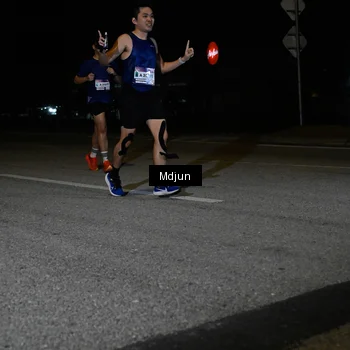 Runner Photo 7438925