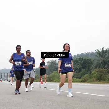 Runner Photo 7438927