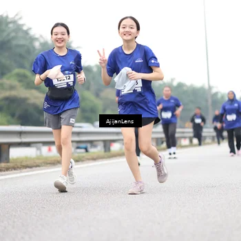 Runner Photo 7438931