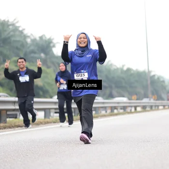 Runner Photo 7438947
