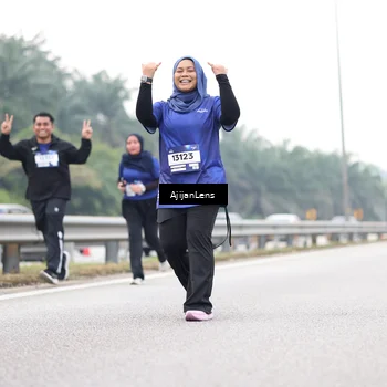Runner Photo 7438955