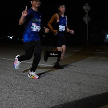 Runner Photo 7438964