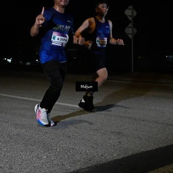 Runner Photo 7438969