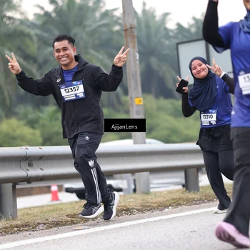 Runner Photo 7438972