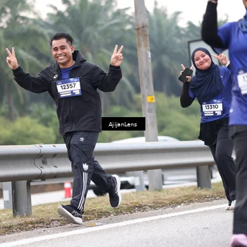 Runner Photo 7439027