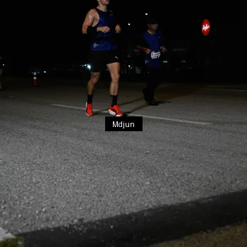 Runner Photo 7439029