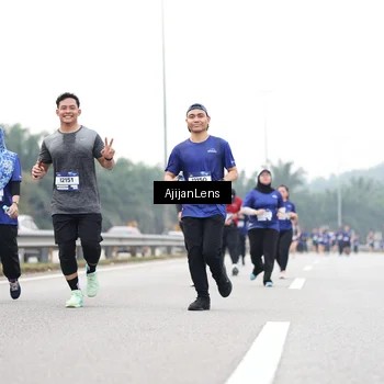 Runner Photo 7439032