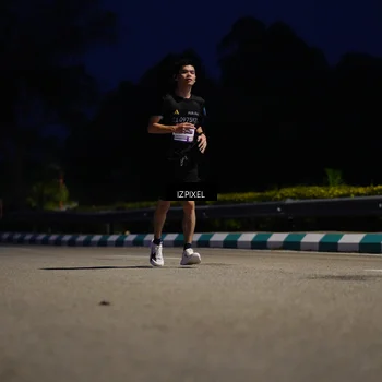 Runner Photo 7439037