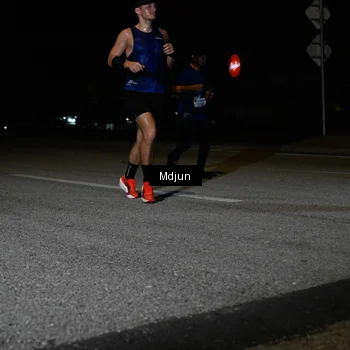 Runner Photo 7439040