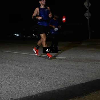 Runner Photo 7439044