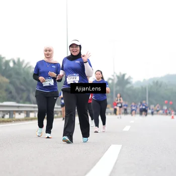 Runner Photo 7439055
