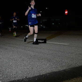 Runner Photo 7439064