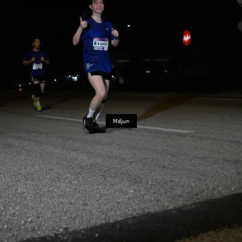 Runner Photo 7439065