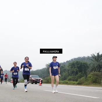 Runner Photo 7439066