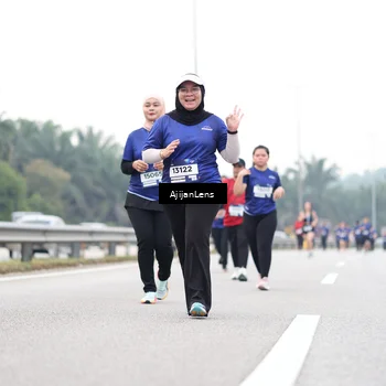 Runner Photo 7439070