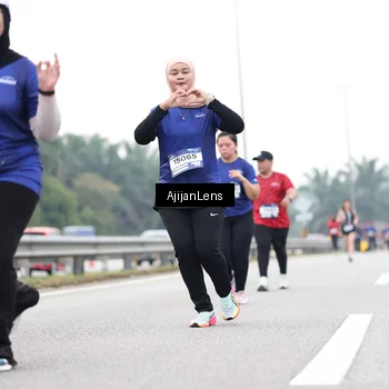 Runner Photo 7439076