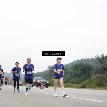 Runner Photo 7439093