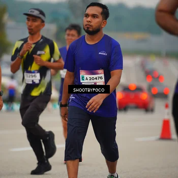 Runner Photo 7439098