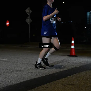 Runner Photo 7439100