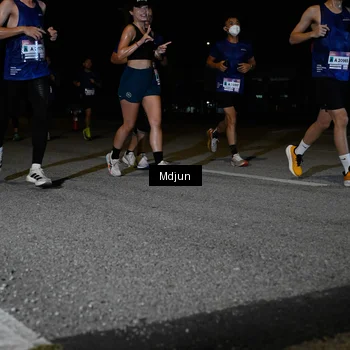 Runner Photo 7439104