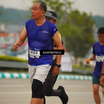 Runner Photo 7439112