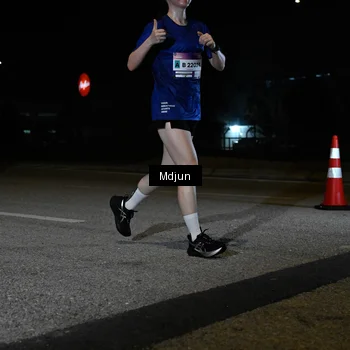 Runner Photo 7439113