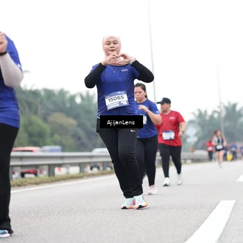 Runner Photo 7439124