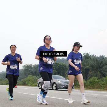 Runner Photo 7439125