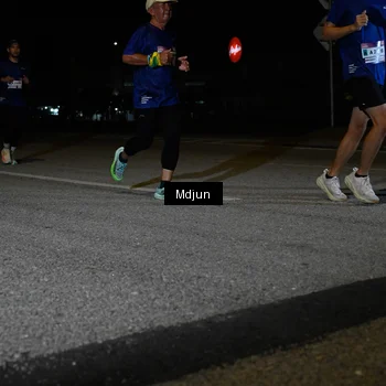 Runner Photo 7439135