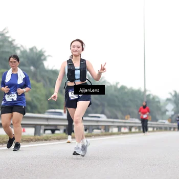 Runner Photo 7439144
